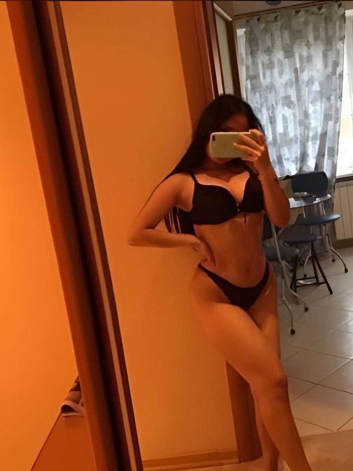 Филиция привлекальеная девушка из Могоча цена от 2000 руб