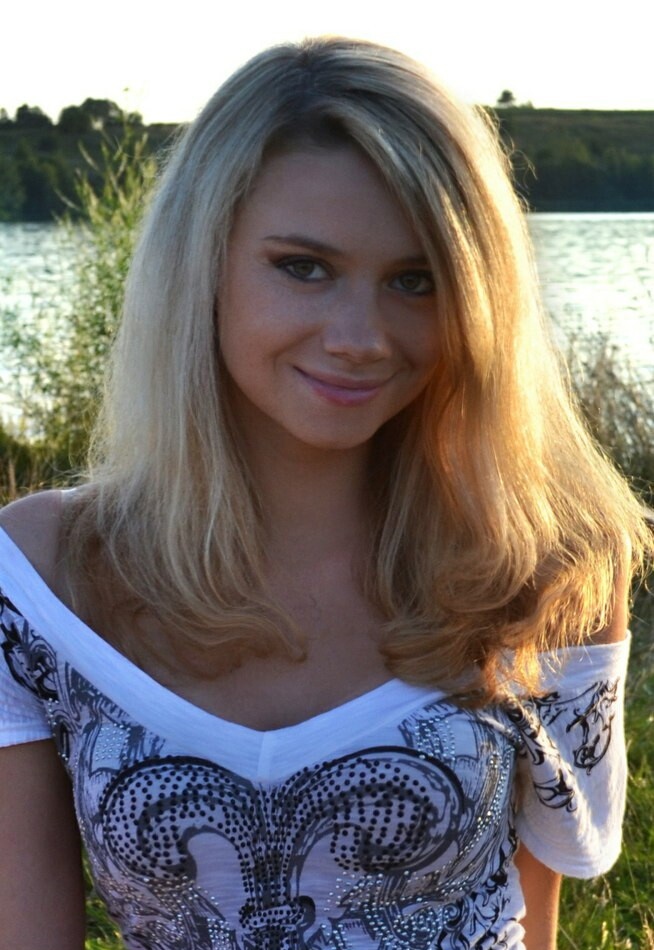 Индивидуалка Карина, доступна для личного знакомства от 3000 руб