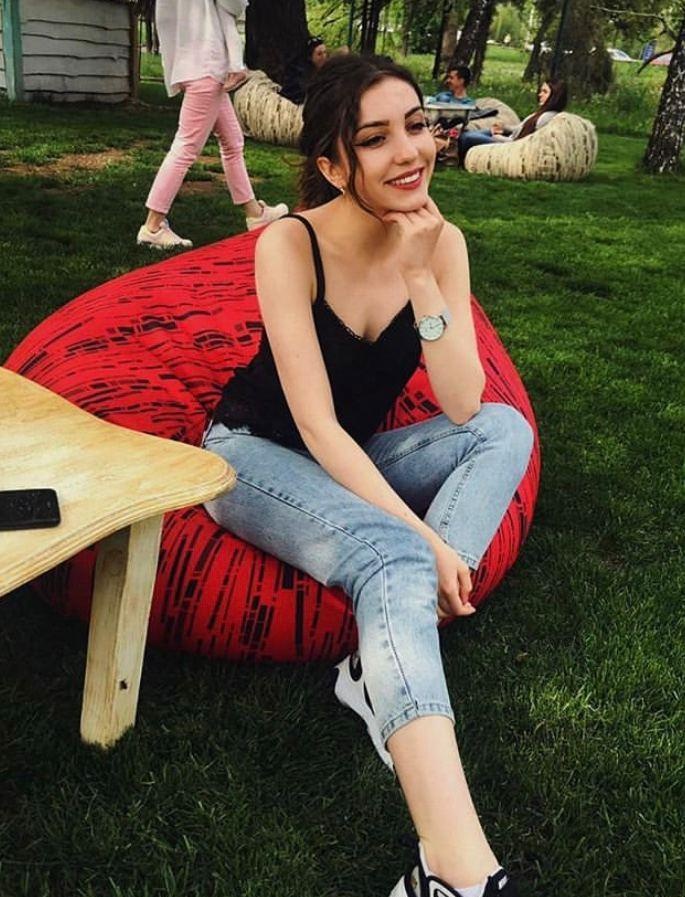 🎥 Регина привлекальеная девушка из Могоча цена от 5000 руб