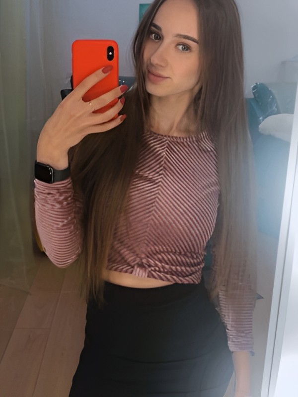 Лея привлекательная девушка из Могоча цена от 5000 руб