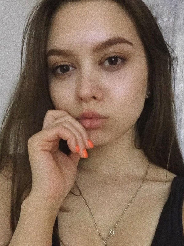 Маргоша привлекательная девушка из Могоча цена от 3000 руб