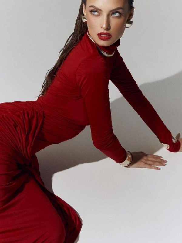 Мэри привлекательная девушка из Могоча цена от 4000 руб